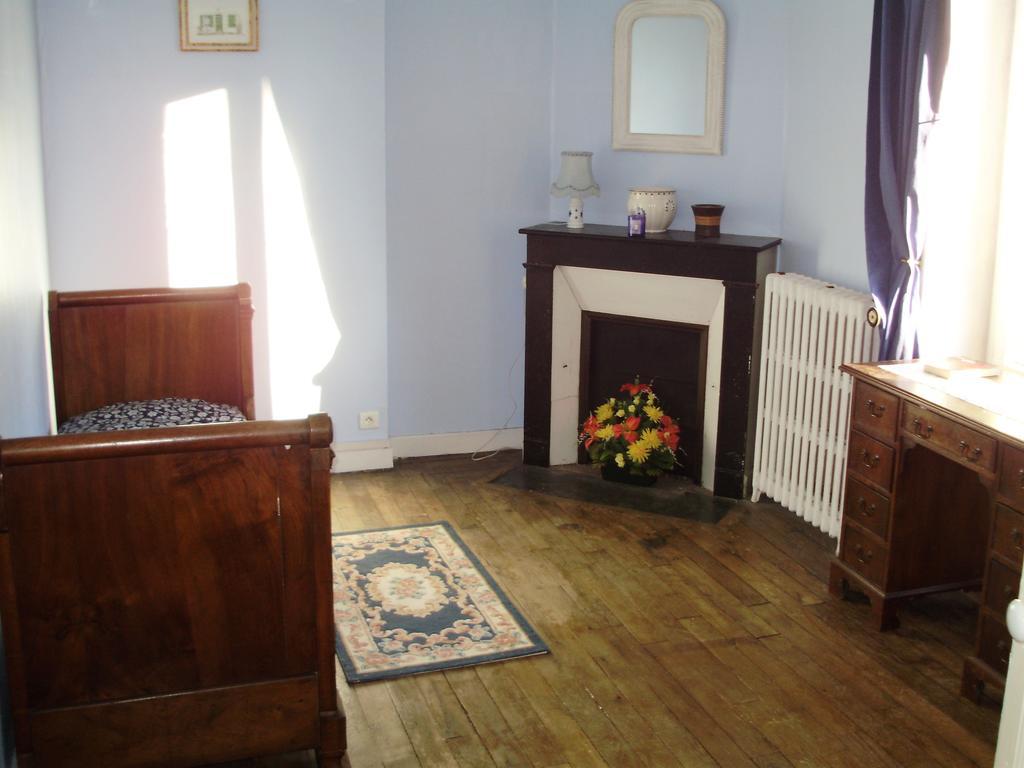 Maison Du Moulinassou Saint-Yrieix-la-Perche Εξωτερικό φωτογραφία
